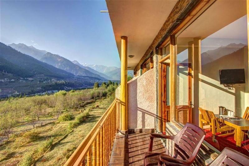 Hotel Mountain Face Manāli Exterior foto
